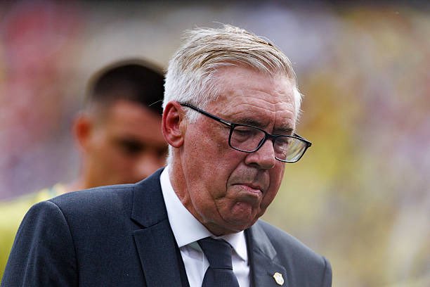 golsdobrasil1's tweet photo. 🚨🇧🇷🗣️ Romário pede demissão de Ancelotti da Seleção:

“Não tem como o Ancelotti continuar na Seleção Brasileira depois desse fiasco contra a Noruega. Eu rasgaria esse contrato e mandava ele entrar na Justiça.”

📸 Reprodução | Getty Images https://t.co/tfSHwsbLDb