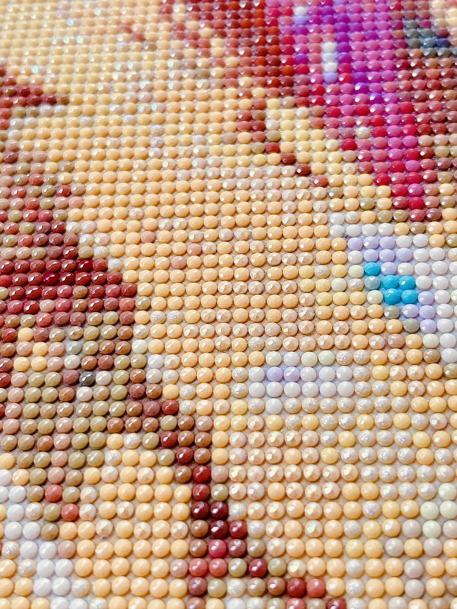 lanfa0036's tweet photo. #ダイヤモンドアート
#MELLES
70cmx85cm 85色
ダイヤモンドアート進捗
少しづつ進めてます
やっと顔が出て来た!!
まだまだ完成には遠いけど
地道に頑張ります💦 https://t.co/z040emlCzR