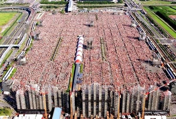 hattatsukun's tweet photo. 日本の発達障害の人数は100万人以上。このGLAYの20万人のライブ5回分以上の人が日々生きづらさに困っているってのは巨大なエネルギーだよな〜。 https://t.co/XvXEKqVrcU