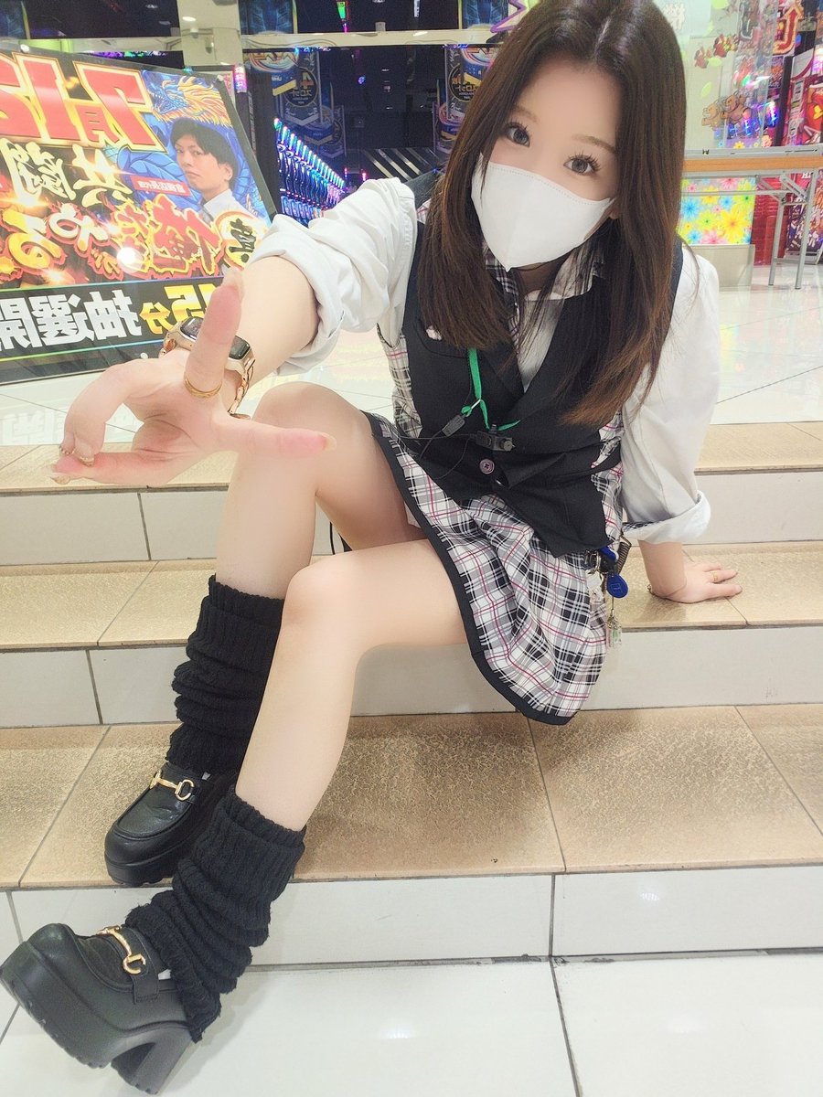 LAKATA_RAYSATO5's tweet photo. おはよん🎀✨

れいちぇるの間違い探し🕵🔍

見つけたら教えてね🤭💞 https://t.co/QLNQ4zQKv3