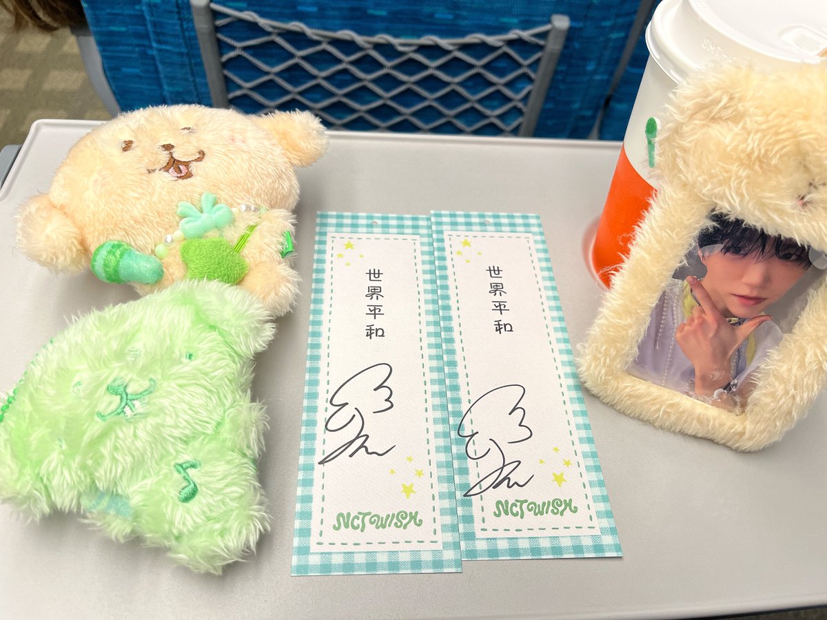 yrka_nct's tweet photo. 260708 お手紙交換会💌🎋

今日も全部韓国語だった🙌🏻
あるお願いしたらめちゃくちゃ爆笑されたからこちらも爆笑して終わった🤣
いつか叶えてくれること信じてる💚 https://t.co/Ji4ZGb4wjJ