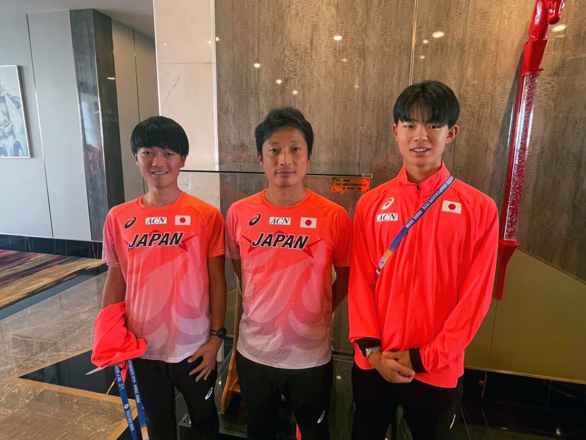jaaf_official's tweet photo. /／
【#U23アジア選手権】📸チームカメラ
\＼

今日から応援よろしくお願いします🙌🇯🇵

📹ライブ配信
⇒https://t.co/3ljReEdbex

✅日本代表など大会情報
https://t.co/2guEBhpM1b
#陸上 #U23日本代表 https://t.co/A4jNUm6Q5k