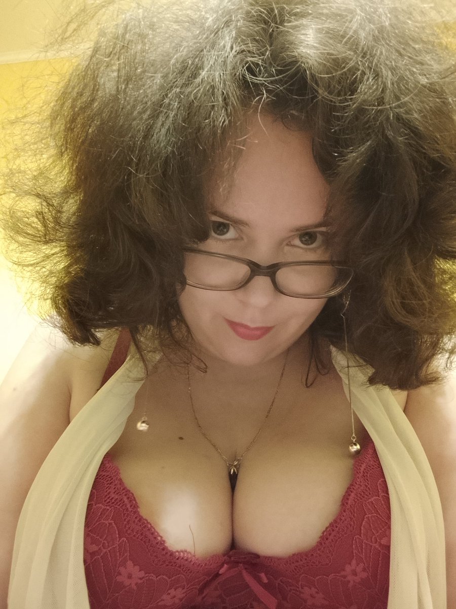 KatarinaStrip's tweet photo. https://t.co/9cAeKBv5Yz