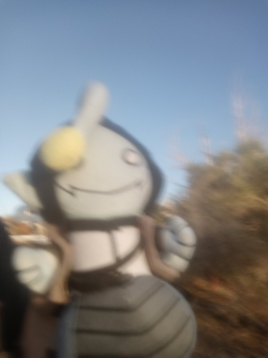 Judgment_Crow's tweet photo. @WhalesStuff I have a bootleg

I still love him deeply, I take a lot of comfort from him.
Been working on a story rewrite and design adjustments for him (and Pressure in general) so I can keep loving him without being reminded of the devs.

Turning him into my own loving work :3 https://t.co/vqvOjlorx4