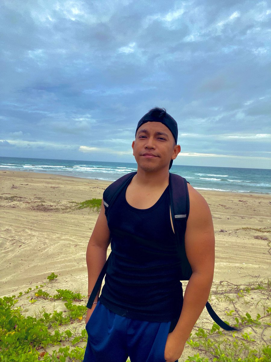 MHHrdz36's tweet photo. #playa #ciudadMadero #Gay #Meditar https://t.co/e55iC1OUAl