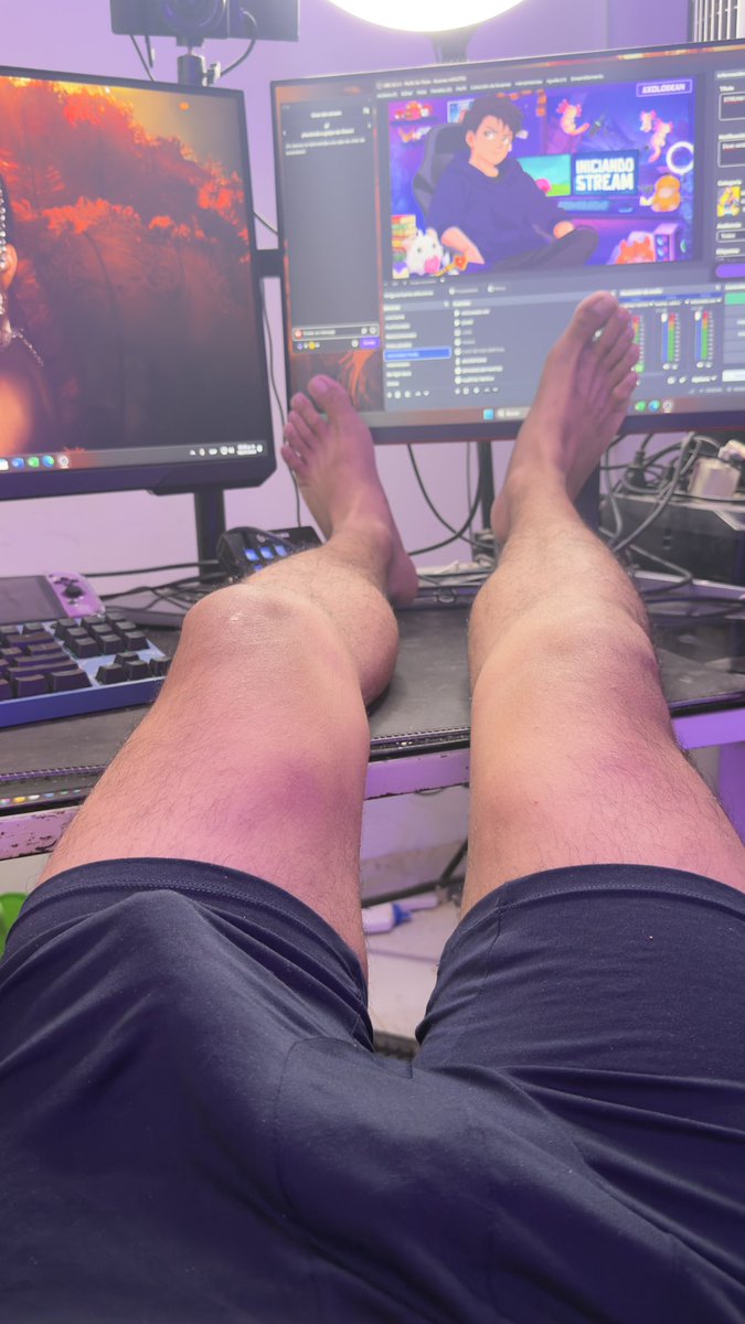 AxxoDC's tweet photo. Ya en stream en la morada, te espero 🥴 https://t.co/783GGZr6rh
