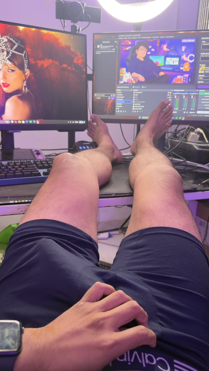 AxxoDC's tweet photo. Ya en stream en la morada, te espero 🥴 https://t.co/783GGZr6rh