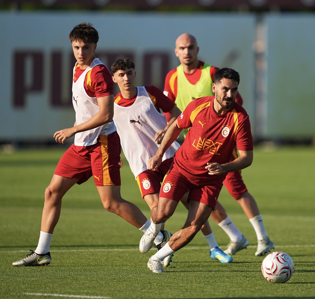 Galatasaray SK tweet media
