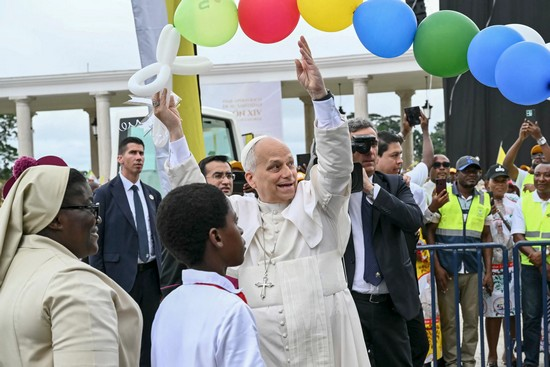 Diarioo7's tweet photo. CIRCO SINODAL: ANIVERSARIO HOMO, FUTBOL Y BUDISMO
Un aniversario homosexual, fútbol en la iglesia, homenajes budistas y una repentina indulgencia en la Misa en latín ponen al descubierto la verdadera regla posconciliar.
Por Chris Jackson
https://t.co/9D8xNtcCol https://t.co/7EHDVLP84a