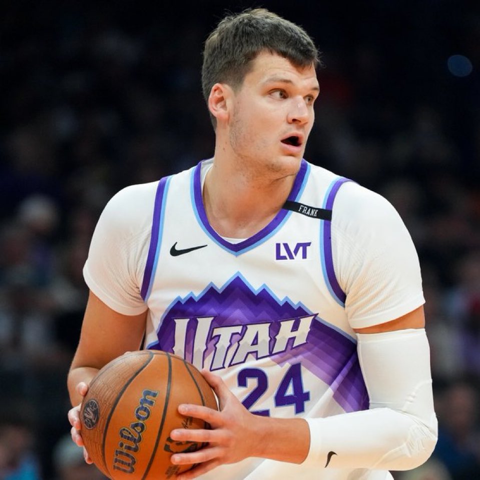 LakersMuse tweet media