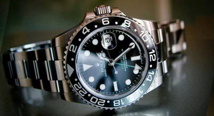 ROLESU_721's tweet photo. GMT-MASTER II https://t.co/eBNXAaBOdv