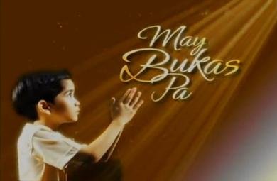 pink_gallon's tweet photo. sinisira ni coco ang quality ng primetime. from his never ending plot, setting of his story, and now using AI? wala bang budget? tinatamad na ba kayong magtrabaho? 

since last year, primetime's theme has been centered with guns and crimes. we used to have this? anyare?

#Sigabo https://t.co/iJ4cWi0CLy