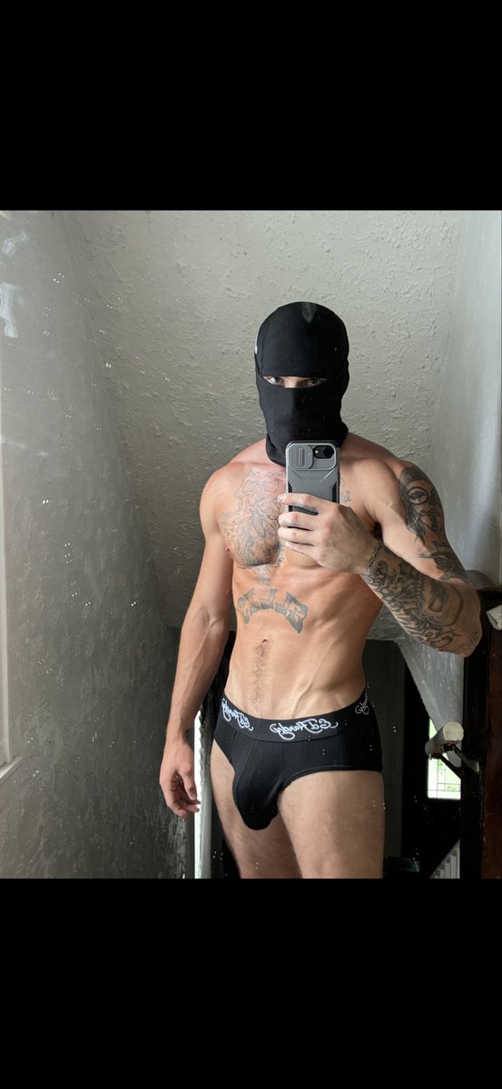 dawglife304's tweet photo. Happy birthday to me🥳🎉🕺🏻 go click that link pinned on my profile😈🍆💦 https://t.co/PTZF0GR2qh