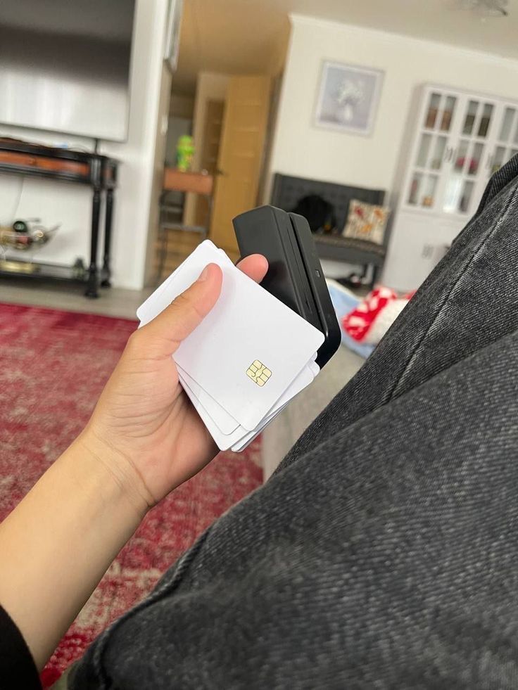 ALWINSCARDS's tweet photo. Tu gères déjà ton business ? Respect 💼🔥
Mais t’as pensé à générer encore plus, sans stock ni charges ?
💳 Un système simple, efficace, qui bosse pour toi.
📲 Telegram :  https://t.co/4TAt0L6CC8
On avance intelligemment. https://t.co/JXkMgMxKhQ