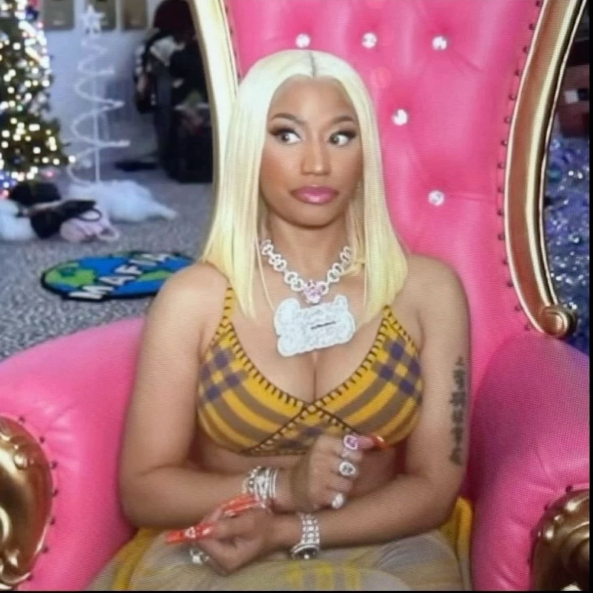 missnikkinick's tweet photo. This timeline chileee #CleanItUp ✨ https://t.co/UTixBer17E