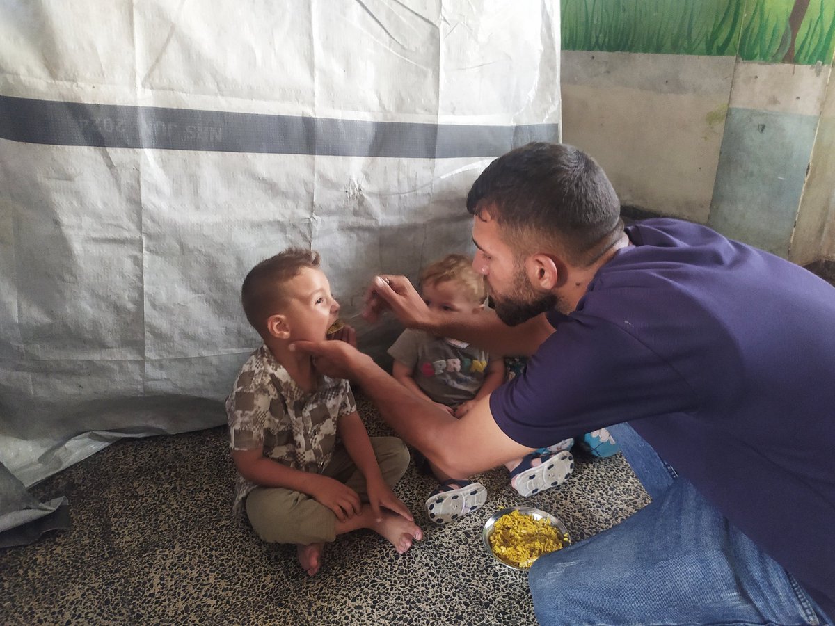 AbrahymA283's tweet photo. I am a father, and all I wish for is to go to sleep knowing my children will not go to bed hungry. But the painful truth is that every day I stand helpless in front of their eyes. When they say, "Dad, we're hungry," my heart breaks because I have nothing to give them. 💔
The meal you see in these photos was all I could provide for them. I watch them eat, wondering with fear: What will I feed them tomorrow? What will I do if one of them gets sick and I cannot afford their medicine?
My children are not asking for toys or new clothes. They are asking for the most basic things every child deserves: food to ease their hunger, clean water to drink, and medicine to relieve their pain.
We urgently need just $300 to provide food, clean drinking water, medicine, and medical treatment for my children during this difficult time. To some, it may seem like a small amount, but to my family it means survival. It means my children won't have to go to bed hungry or without the treatment they need.
If you are able to lend a helping hand, please don't wait. Every donation, no matter how small, gives my children another chance at life and gives a father like me a little hope in the middle of this helplessness. From the bottom of my heart, thank you to everyone who stands with us. 🙏❤️
https://t.co/22WZbHceiM