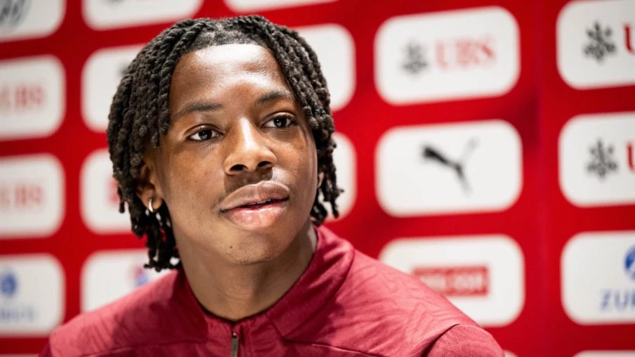 samiyengundem's tweet photo. Galatasaray'da Manzambi transferiyle ilgili bir kez daha gelişme yaşanması bekleniyor. (Yakup Çınar) https://t.co/AsTlkmOVOE