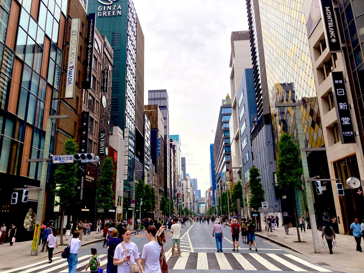DrexReal_'s tweet photo. Tokyo yo yo https://t.co/rrtZUUlrER