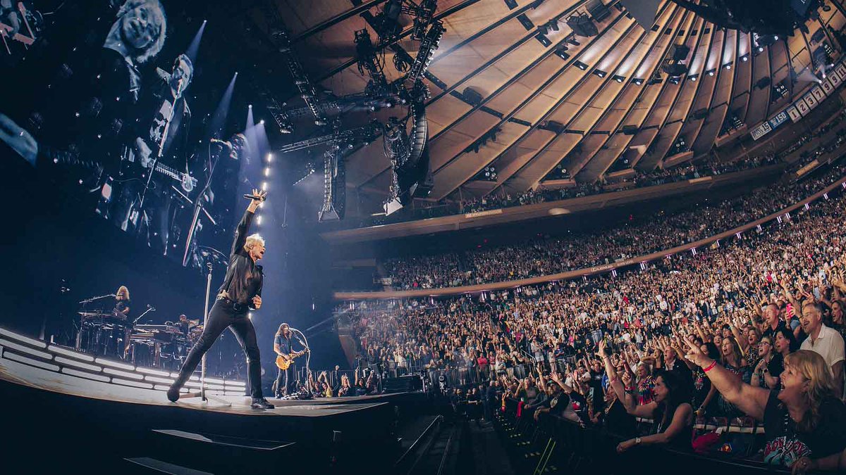 andrewkorpan1's tweet photo. Bon Jovi's FOREVER Tour didn't need to happen. They could've quietly retired after Jon's vocal troubles in 2022.

It's not perfect, but the crowd's patience paid off, something JBJ thanked them for.

My review: https://t.co/2gatsyoNM1

(photo: Rich Fury/MSG Entertainment) https://t.co/NLD0LoTAfq