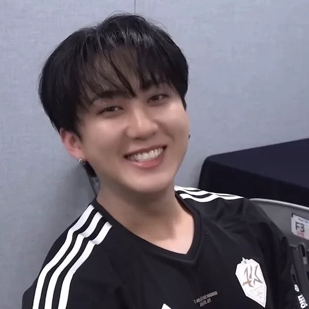 foxxystay's tweet photo. dear changbin,

i don’t think you’ll ever truly understand how many hearts you have quietly become home to. there are people out here who found comfort in your words when they had none, who smiled because you smiled, who kept going because you reminded them that it’s okay to be strong and soft at the same time
i wish you could see yourself the way we see you not as someone who has to prove his worth, not as someone who needs to fit anyones expectations.

you are enough on the days you feel confident.
you are enough on the days you don’t.
you are enough when you’re laughing until you can’t breathe.
you are enough when you’re tired.
you are enough simply because you’re you.

i hope the love you give so freely always finds its way back to you!!!

i hope the voices that make you doubt yourself are drowned out by the people who love every version of you not just the ones they find convenient.

thank you for your heart.
thank you for your music.
thank you for choosing to share pieces of yourself with us.
thank you for being yourself.

if the world ever makes you question your place, i hope you remember this:
you have never been difficult to love.
you have always been more than enough.

you ALWAYS will be.

we love you, no matter what.
💗💗