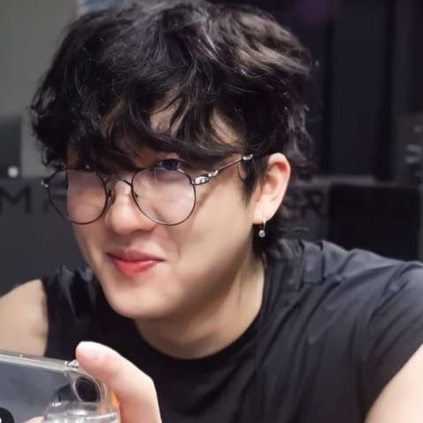 CB97kiowo's tweet photo. Más fotitos de Changbin para alegrar la tarde 💕💘💞

STAYS LOVE CHANGBIN
#STAYsLoveCHANGBIN https://t.co/91S5npvYXk