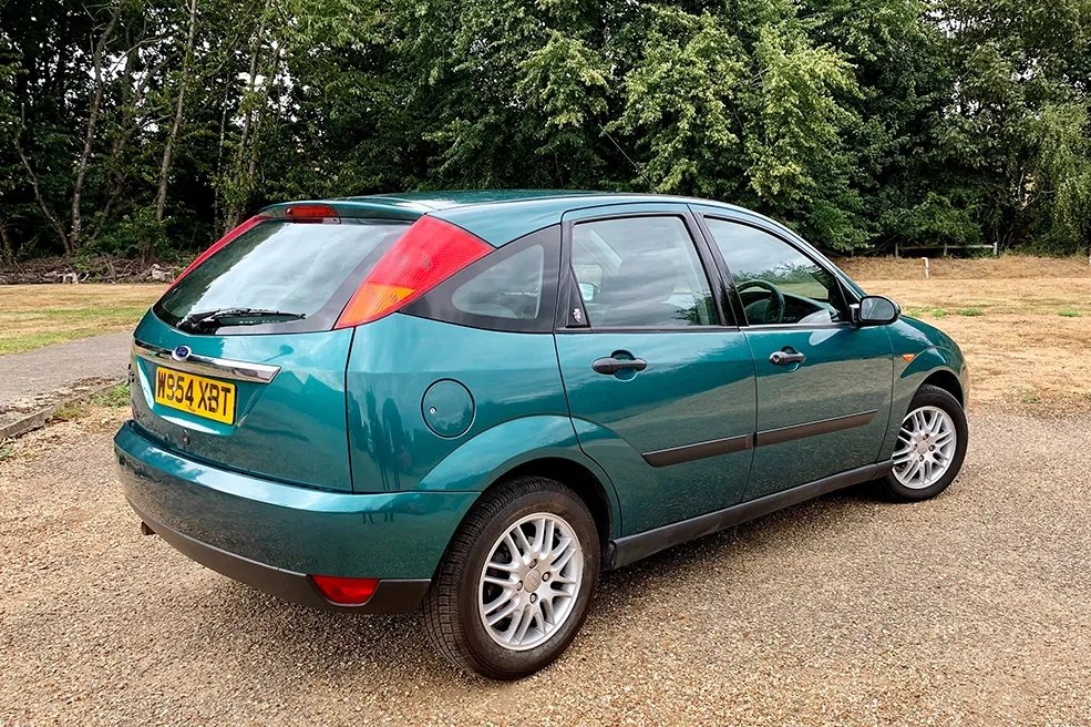 amythreec's tweet photo. @courtjester1998 late 90s or early 2000s standards wouldn't be too bad, and would be about as safe, just with less distracting beeps and bings https://t.co/z6Z5AE4oGt