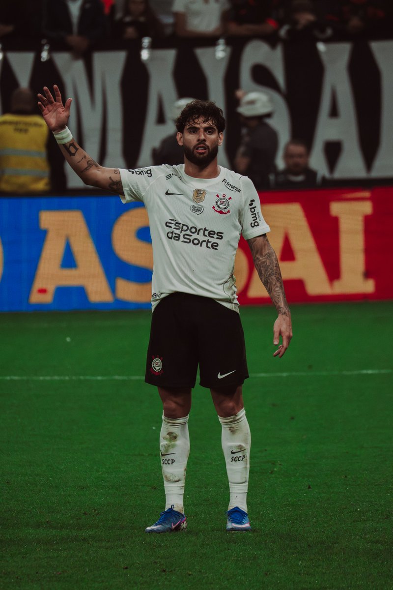 povotime1910's tweet photo. 🦅🛒 SEM INTERESSE! | Até o momento, o Corinthians não foi procurado por clubes interessados em Yuri Alberto.

Apesar das especulações envolvendo o futuro do centroavante de 25 anos, o Timão ainda não recebeu contatos e nem propostas pelo jogador nesta janela de transferências.

📰 | @samircarvalho
📸 | Davi Bittencourt/Time do Povo