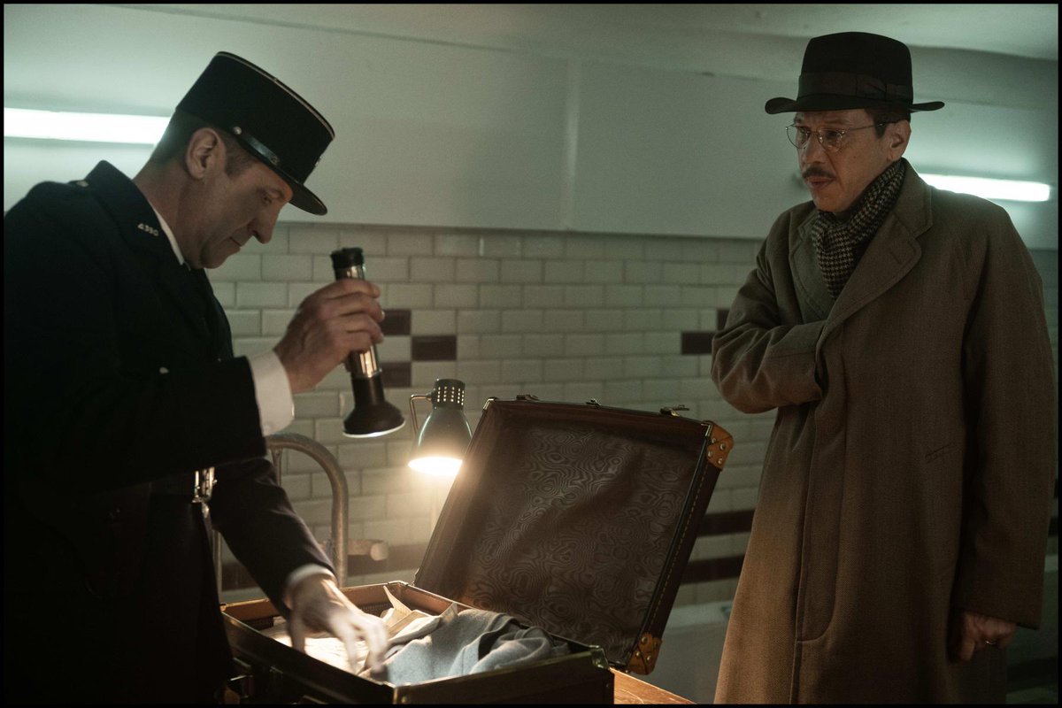 Amor_De_Cine's tweet photo. [...] la que, este refugiado polaco, acometía cada uno de sus 'trabajos'. A destacar la excelente labor interpretativa de #RedaKateb y #SaraGiraudeau, la cuidada dirección artística y un guion que, sin artificios innecesarios, te atrapa de principio a fin [...] https://t.co/CNE6YW1axo