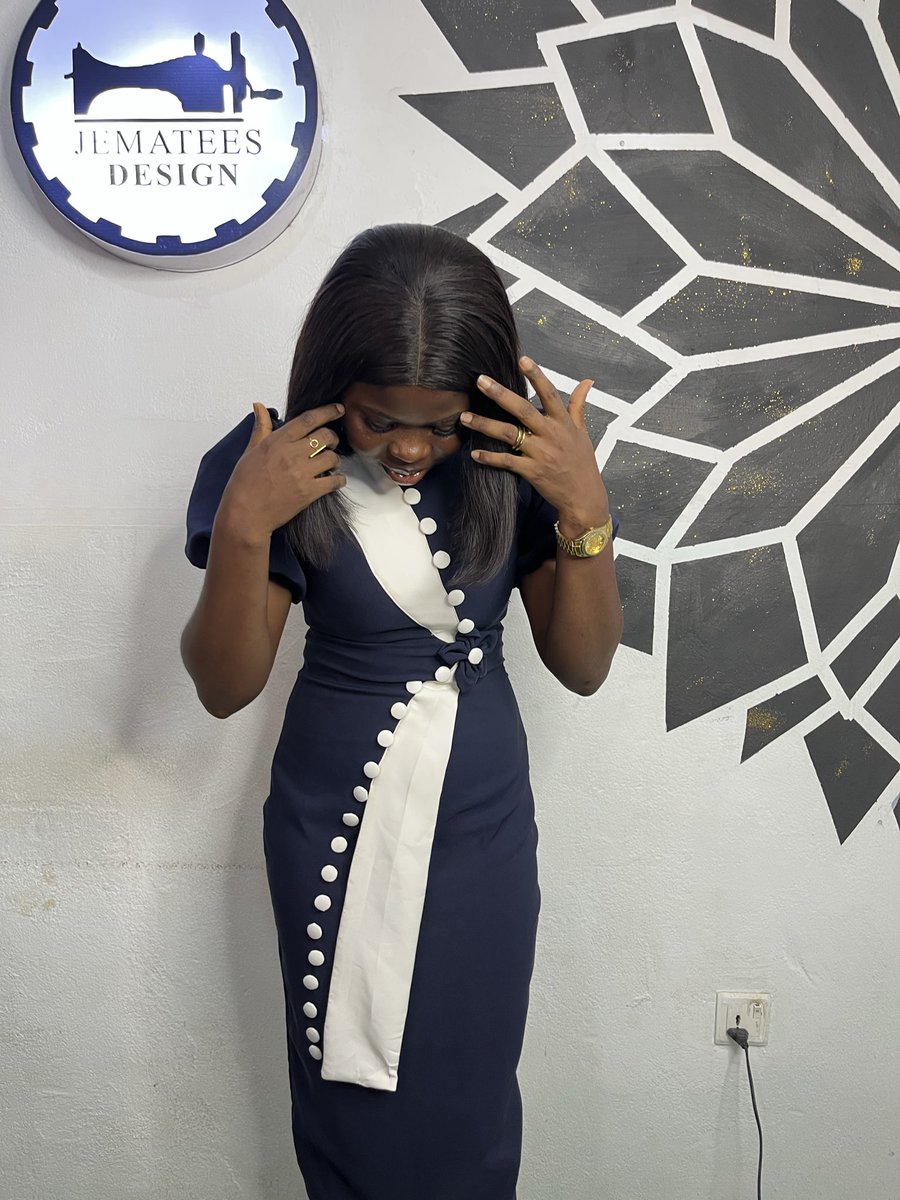 Jemateesdesign's tweet photo. From my hands to your wardrobe 
Made with so much love 
Available as seen 
#viralpost https://t.co/PNTcj79mcn