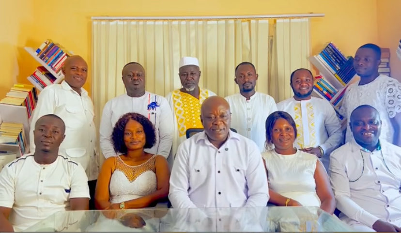 WestEndRadmn's tweet photo. 🗳️ ELLEMBELLE NPP GOES TO THE POLLS THIS SUNDAY

The Ellembelle NPP is set to elect new executives to lead the great party for the next term.

The contest is on between:
👑 Team One Man
👑 Team Iddrisu
👑 Team Kulu
👑 Team Marshall

4 days to decide. Who gets the crown? https://t.co/CInwFghmYA