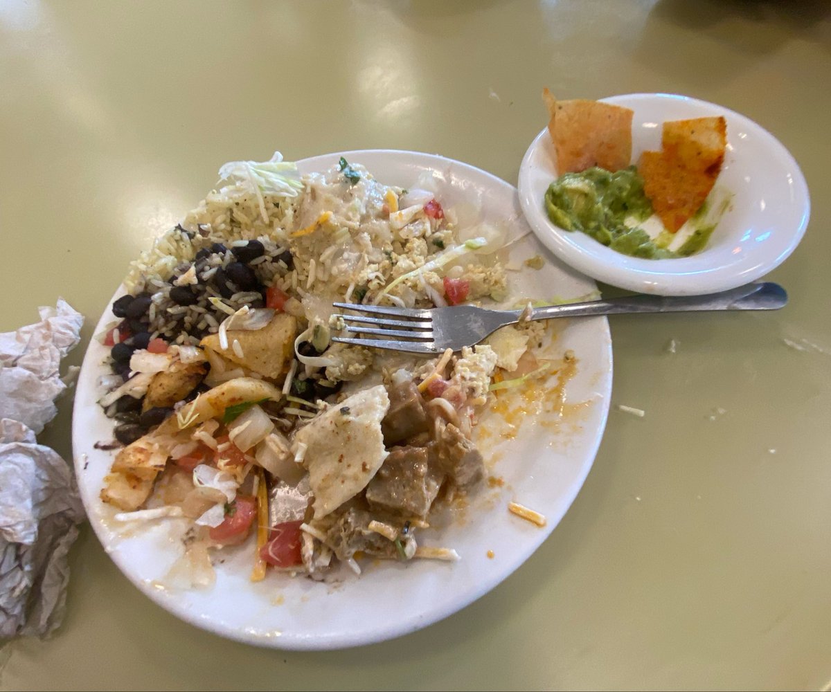 angelthighgap's tweet photo. bro ofc i got fat these were my average meals in college 3x a day https://t.co/d6VantIk1R
