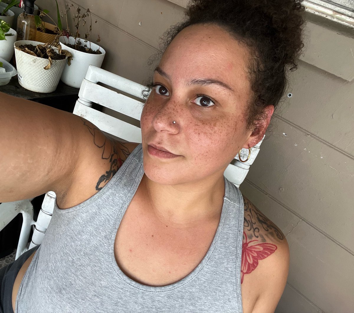 awkwardtrollop9's tweet photo. It’s hot af 🥵outside https://t.co/7yjVbzW5G8