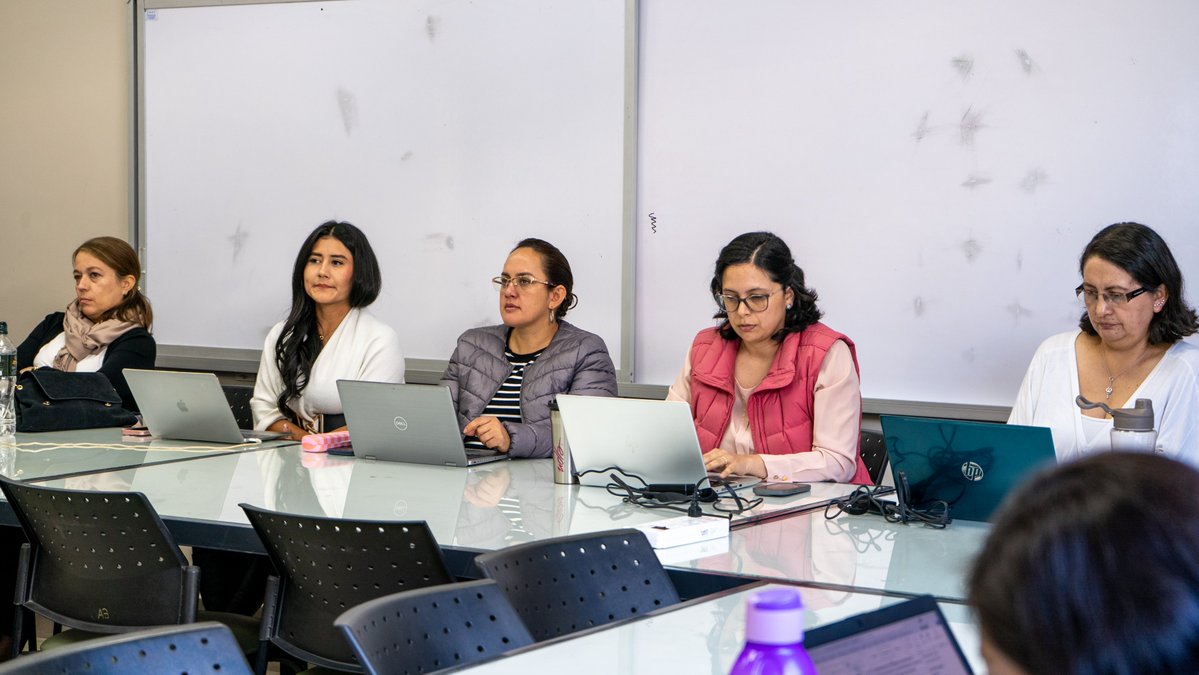 Caces_Ec's tweet photo. 📍Hoy finalizó el II Taller de la Estructura Conceptual de la carrera de Psicología, en el campo de salud y bienestar. Durante tres días de jornada, los académicos de las universidades del país, aportaron para el diseño de la evaluación para el ejercicio profesional. https://t.co/zc71ANz3XE