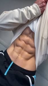 tendenciavirals's tweet photo. 9 años en el gimnasio me enseñaron UNA cosa: la salud intestinal lo cambia todo. 

Si quieres arreglar tu intestino, aquí tienes mis mejores consejos:

1. Deja de tomar agua del grifo. https://t.co/xhYU4FV0id