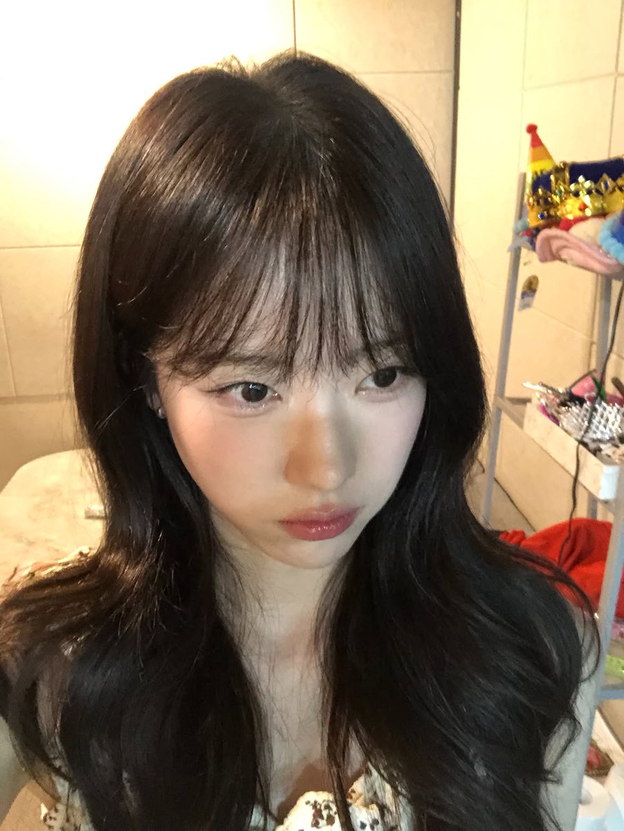 WJSNDAILY's tweet photo. [TRANS] 260708 #LUDA IG update

Showing off my face

#우주소녀 #루다 #WJSN https://t.co/qMZAy6xLr8