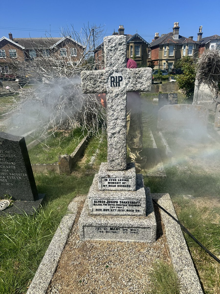 VCTrust's tweet photo. Further 15 today including re-lettering to make their names legible #VCTrust https://t.co/uUTmDzfQOA