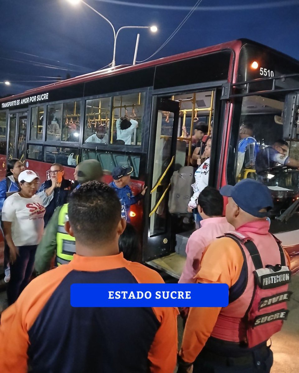 defensoriasvzla's tweet photo. Nuestras Defensorías Delegadas Estadales continúan el monitoreo de las personas desplazadas tras los terremotos que afectaron a La Guaira y Caracas, y articulan apoyo con las instituciones públicas regionales en pro de los afectados. https://t.co/XYEop5C7CK