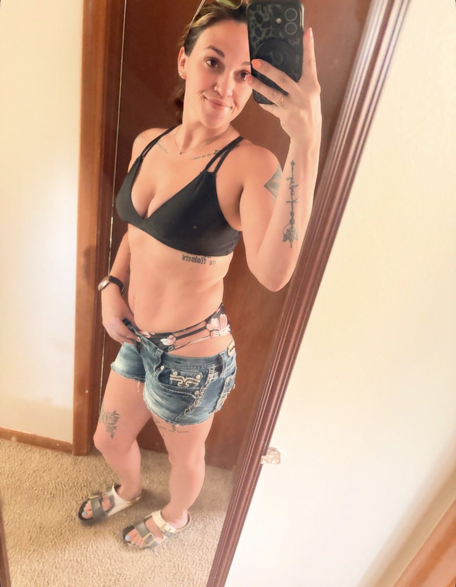 urHIGH_ness_'s tweet photo. summer time fine ☀️ https://t.co/Gem9U1iAzG