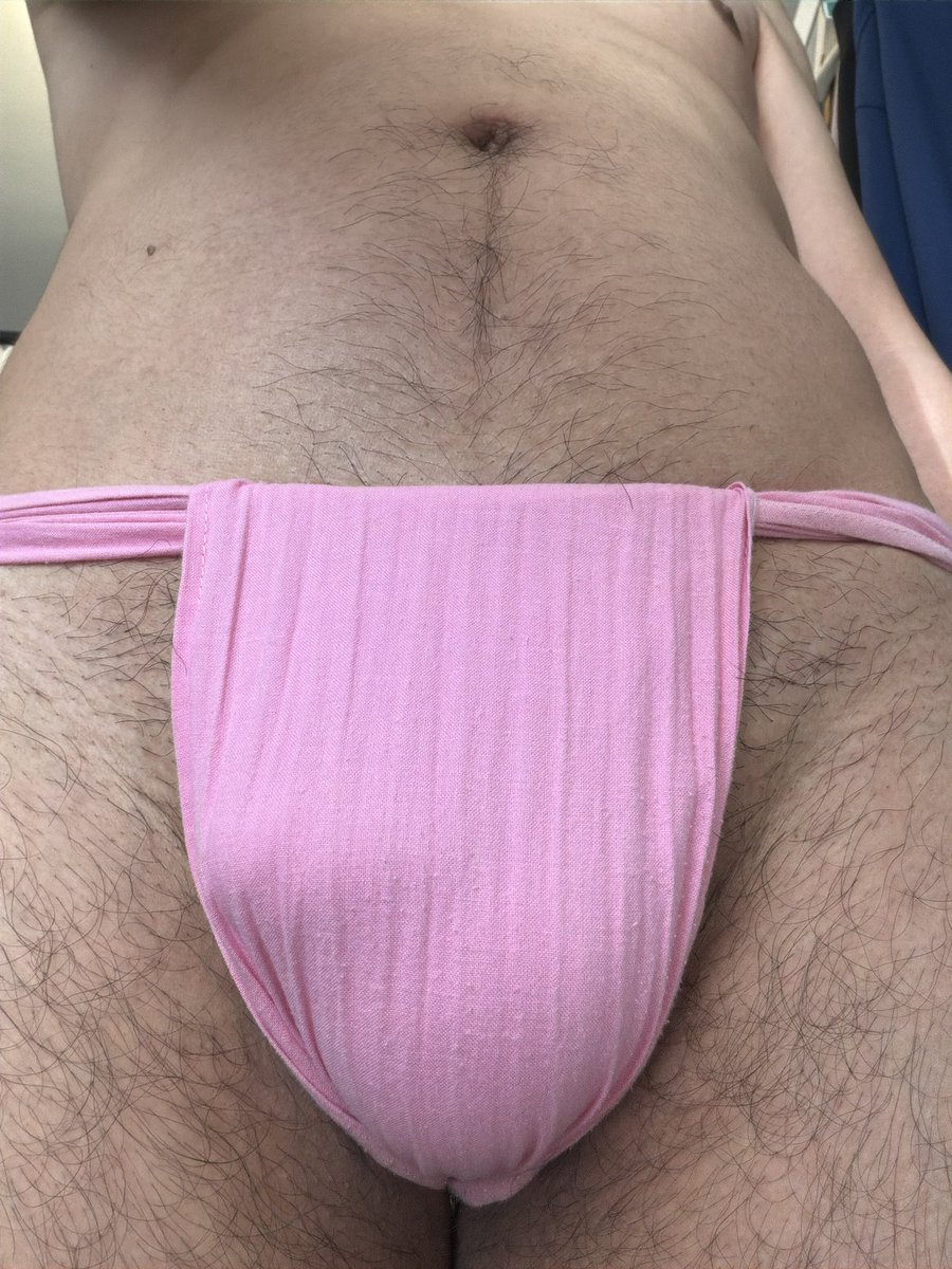 kaseiloincloth's tweet photo. 今日はピンク色の六尺褌です。
#裏垢 #六尺褌 https://t.co/Jhbymwmj3Q