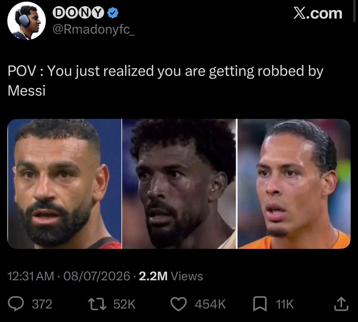 EFCxGoat's tweet photo. Their Messi hate posts are getting even more likes than Cristiano Ronaldo himself. 

Do you know how crazy this is??

That paid campaign news is definitely true. https://t.co/RyHMRFFNXm