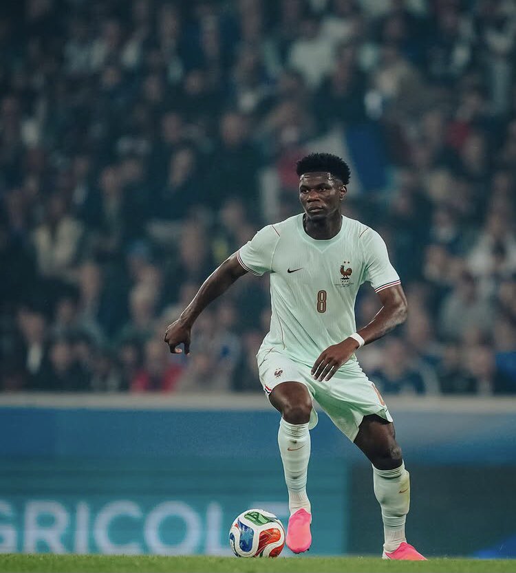 only1Yablo's tweet photo. TchouaMainoo 💔 https://t.co/Jn7RuAX80q