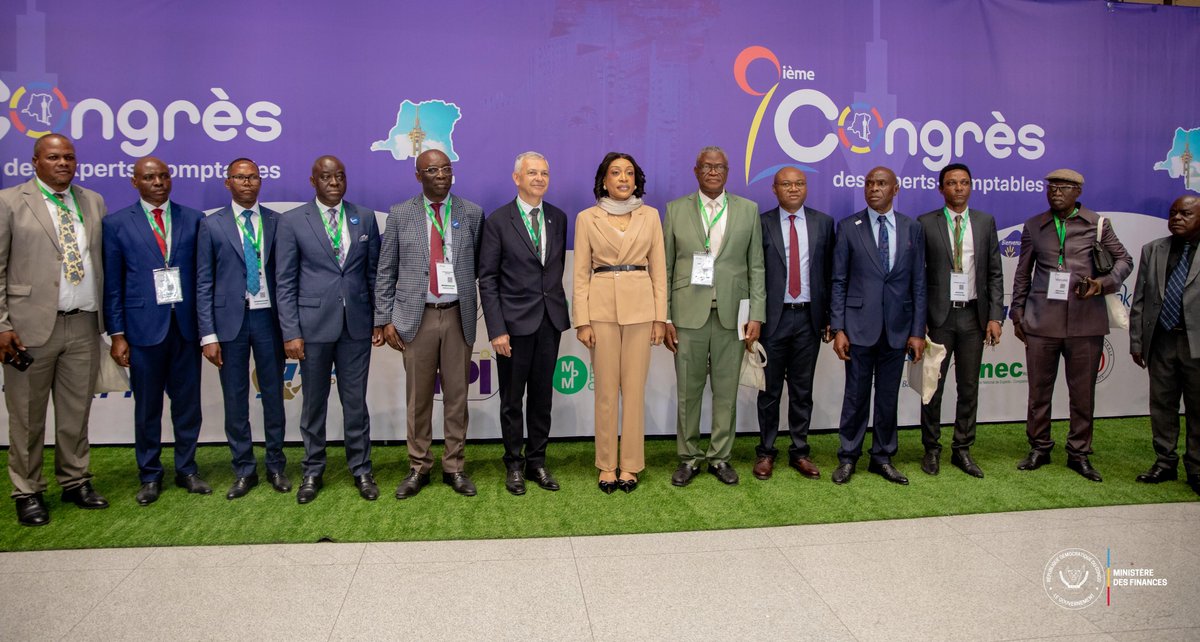 LongaMandela1's tweet photo. #RDC : S.E. @HonGraciaYamba ,Vice-Ministre des #Finances ouvre le 2ᵉ Congrès national de l'Ordre National des Experts Comptables (#ONEC )-RDC
Kinshasa, 08 juillet 2026 – Représentant le #Gouvernement , Son Excellence Madame Gracia Yamba Kazadi, Vice-ministre des Finances, a procédé à l'ouverture officielle du 2ᵉ Congrès national de l'Ordre National des Experts-Comptables de la RDC (ONEC-RDC), organisé au Centre culturel de Kinshasa autour du thème : « Le professionnel comptable, acteur clé de la croissance économique et de la transparence financière ».
Dans son allocution, l'autorité a souligné le rôle stratégique des experts-comptables dans la modernisation de l'économie, la transparence financière, la mobilisation des recettes publiques et l'amélioration du climat des affaires. Elle a rappelé les principales réformes engagées par le Gouvernement, notamment la certification des états financiers, la modernisation de l'administration fiscale, l'opérationnalisation de la Direction générale du Trésor et de la Comptabilité publique ainsi que l'alignement progressif des pratiques comptables sur les standards internationaux.
S.E. Gracia Yamba Kazadi a également encouragé les professionnels à intégrer les nouveaux défis liés à l'intelligence artificielle, à la cybersécurité et au reporting ESG, tout en saluant le rayonnement international de l'ONEC-RDC à travers son implication au sein de l'IFAC, de la PAFA, de la FIDEF et de l'OHADA.
Au terme de la cérémonie, la Vice-ministre des Finances a visité les stands d'exposition des cabinets d'expertise comptable et des partenaires du congrès, sous la conduite du Président de l'ONEC-RDC, découvrant les innovations et solutions numériques mises au service de la gouvernance financière.
Par cette participation, le Gouvernement réaffirme son engagement à soutenir les réformes en faveur de la bonne gouvernance, de la transparence financière et de la professionnalisation du secteur comptable, leviers essentiels de l'attractivité économique de la République démocratique du Congo.
@Presidence_RDC @PrimatureRDC @radiookapi