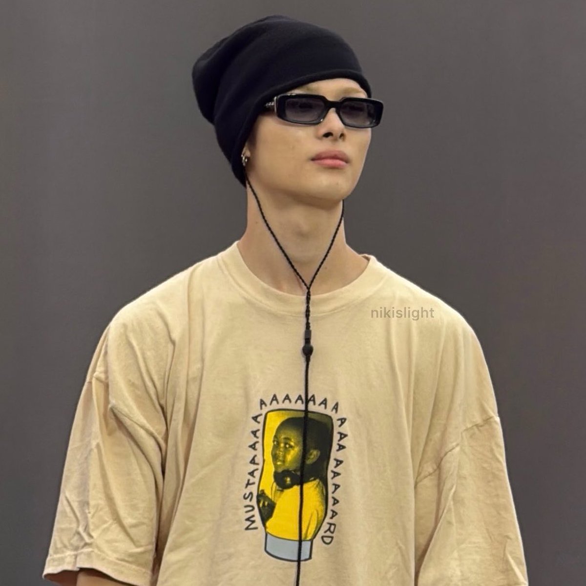pumanotduck's tweet photo. riki’s wearing a mustaaaaard shirt at todays soundcheck who is a producer that recently worked with kendrick lamar for not like us. im so freaking endeared https://t.co/hq4HogYxQs
