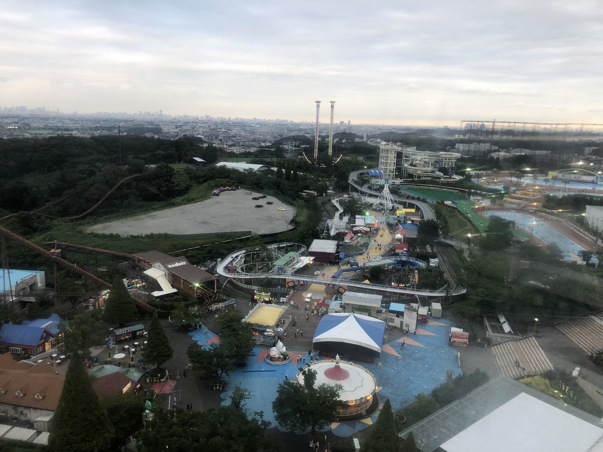 mocomoconousagi's tweet photo. 今日は7月9日
#ジェットコースターの日 だとか
小田急沿線には、思いきり楽しめるスポットもたくさんあります
よみうりランドでジェットコースターに乗って爽快な気分を味わうのも、この季節ならではの楽しみですね
今年の夏も、たくさんの思い出ができますように！
暑いですが今日も行ってらっしゃい https://t.co/NW1ydaAOOR