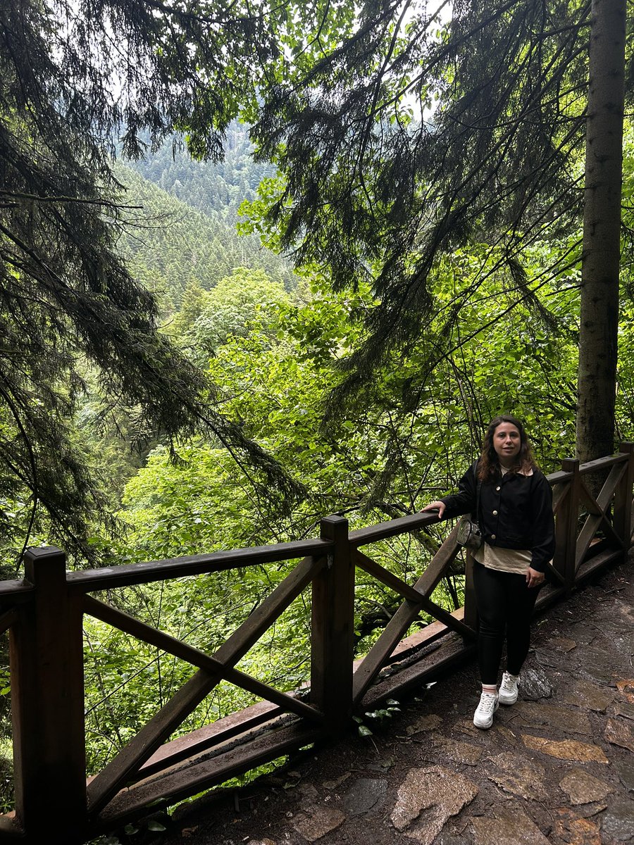 belginis98's tweet photo. Trabzon sümela manastırı https://t.co/UfgmkBWGRQ