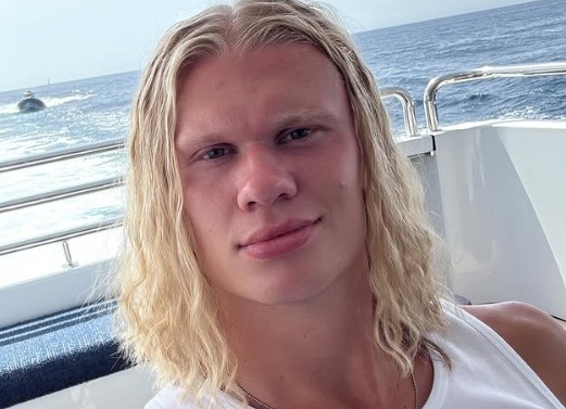 PublinewsGT's tweet photo. ⚽️¿Cuántos Erling Haaland hay en Guatemala? Esto confirma el Renap😱
Esto dicen las autoridades sobre el popular nombre.
#PublinewsGT #Haaland #Renap
Mira acá⬇️
https://t.co/maKRopvbKw https://t.co/Y2azdbw4ct