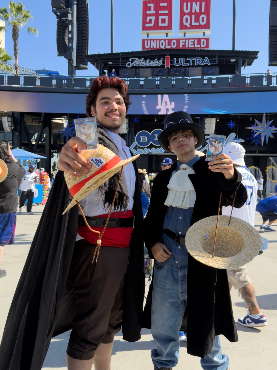 ToeiAnimation's tweet photo. It was an ocean of fans and straw hats during ONE PIECE Night in UNIQLO FIELD at Dodger Stadium. It was an incredible sight to see so many fans in one place! ⚾️🏴‍☠️👒🌊

Let us know if you were there!

#ONEPIECE #Dodgers https://t.co/8kxu7peHds