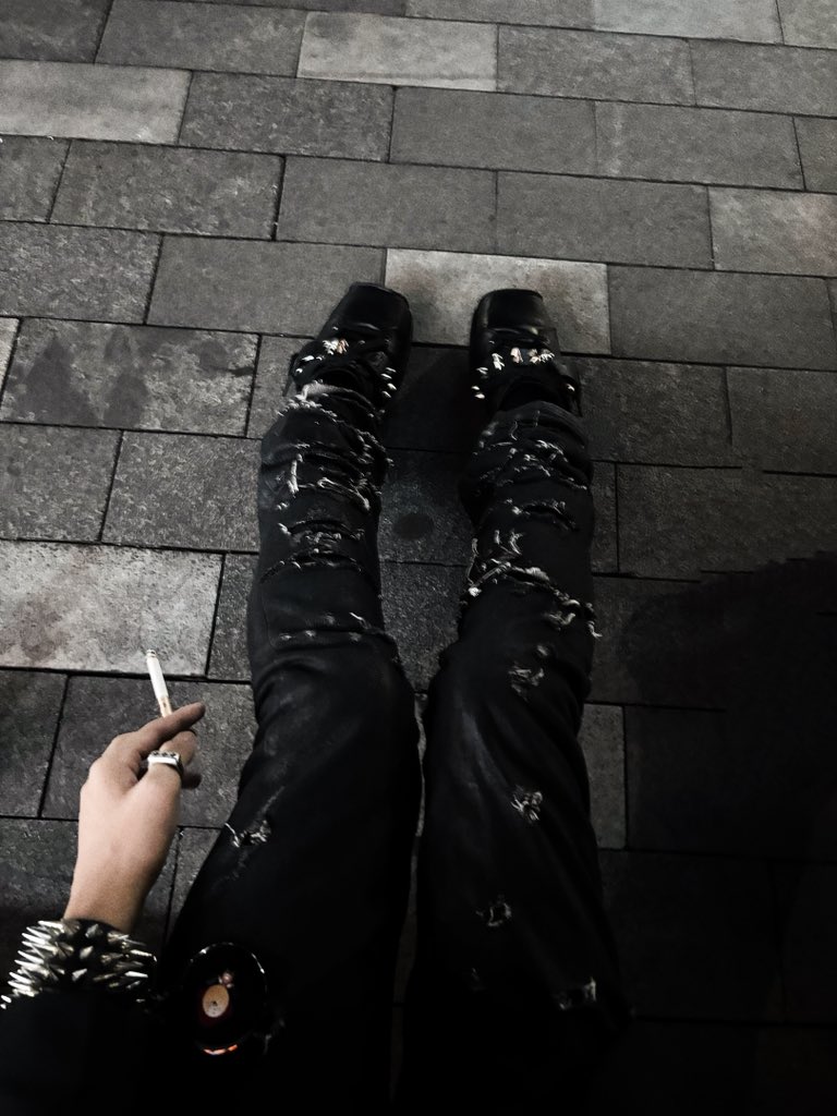dearl9ver's tweet photo. https://t.co/vRBjfgxBMf