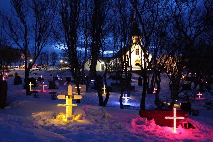 alliharvard's tweet photo. The "neon cemeteries" of Iceland https://t.co/9pFI40GBjw