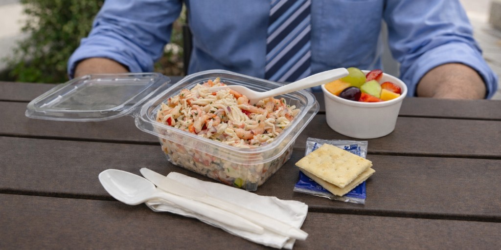 KPseafood's tweet photo. Fresh and ready when you are. This Zesty Shrimp &amp; Crab Seafood Salad delivers a bright bite with Seafood Sensations®, packed with herbs, veggies, and a vinaigrette for a grab-and-go option that stands out. Quick to prep, easy to serve, and made to keep things moving! 🦐 https://t.co/HeZ7uIABZq
